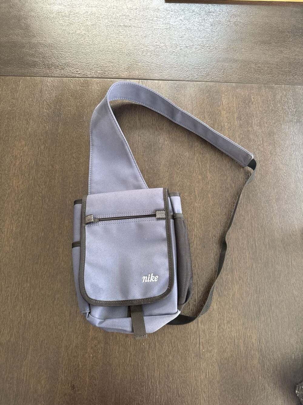 Vintage Y2K Nike Mini Messenger Sling Crossbody Bag Gorpcore Blue